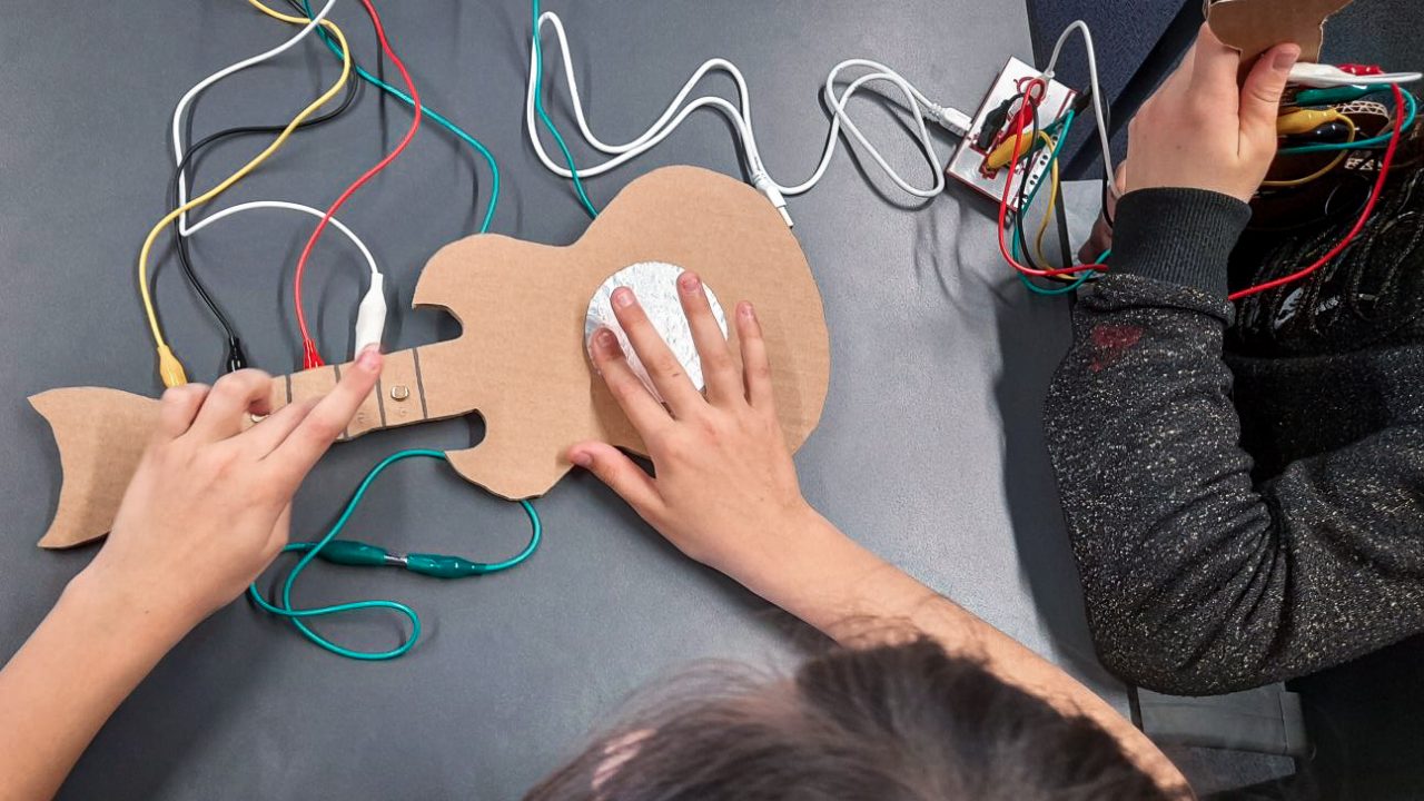 Makey makey jazz band-2 Makey makey jazz band-2